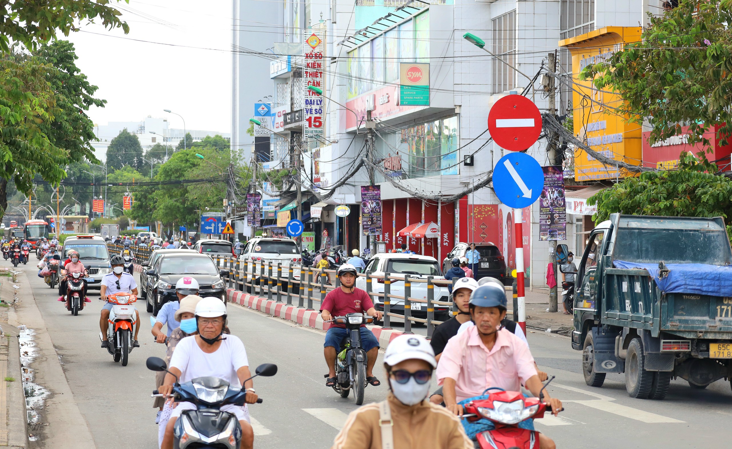 Dự án Nâng cấp, cải tạo Quốc lộ 91 (đoạn Km0 - Km7) đoạn đường Cách mạng tháng 8 nối đường Hùng Vương, Nguyễn Trãi, Trần Phú.