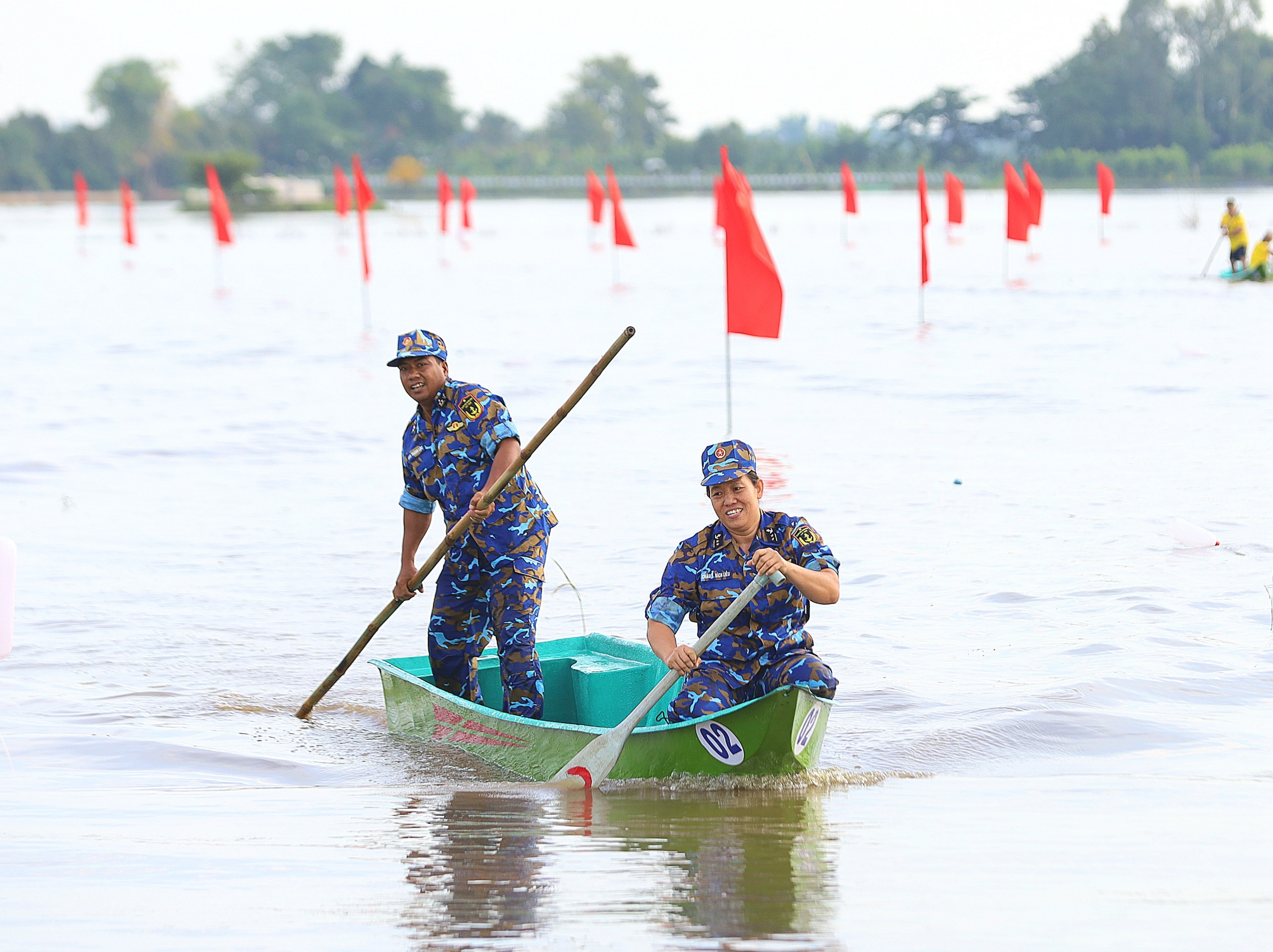 Chiến sĩ Lữ đoàn 962 (Quân khu 9) tham gia giải.