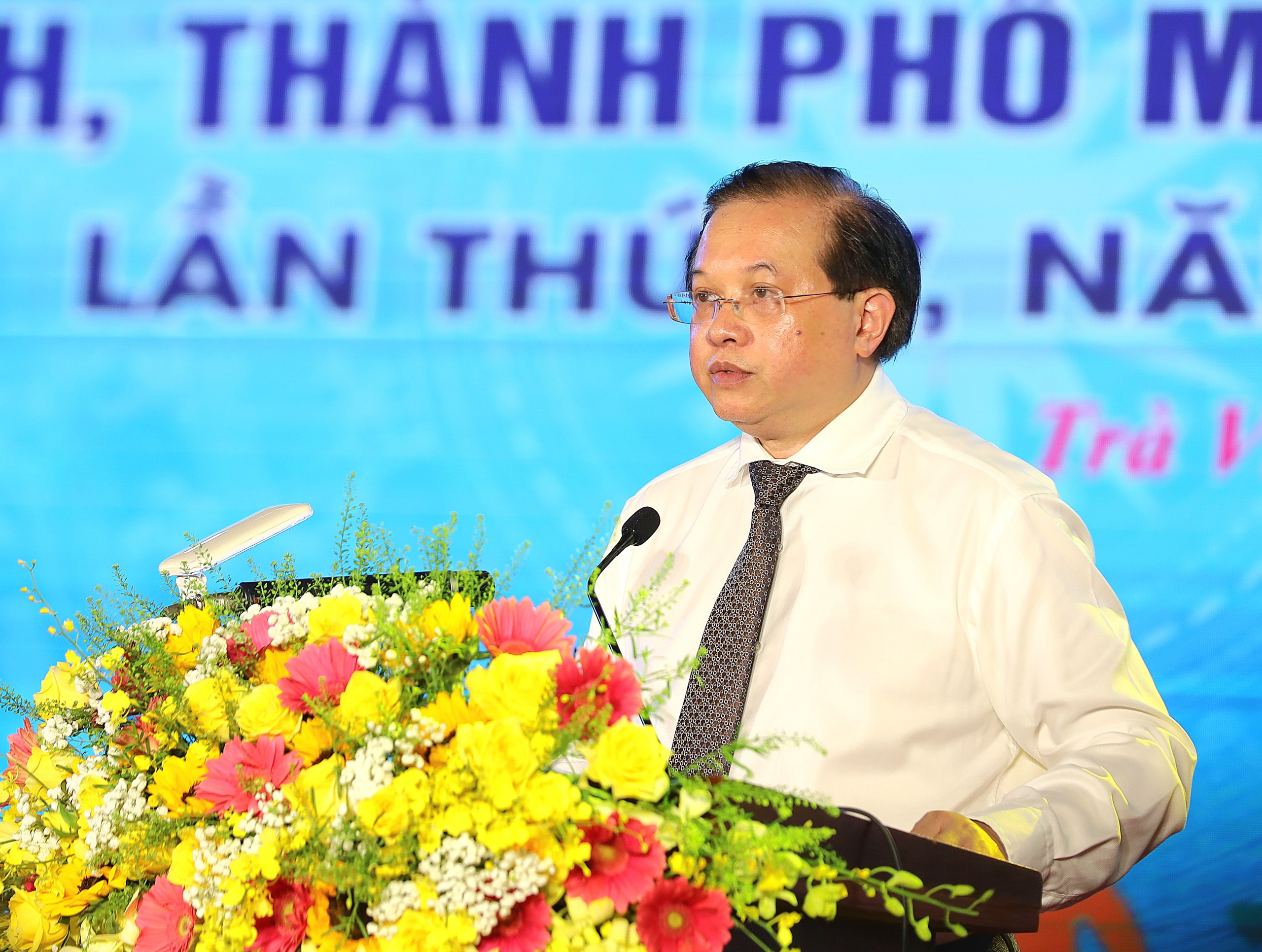 PGS.TS Tạ Quang Đông - Thứ trưởng Bộ VHTTDL phát biểu khai mạc Ngày hội Gia đình tiêu biểu các tỉnh, thành phố miền Tây Nam.