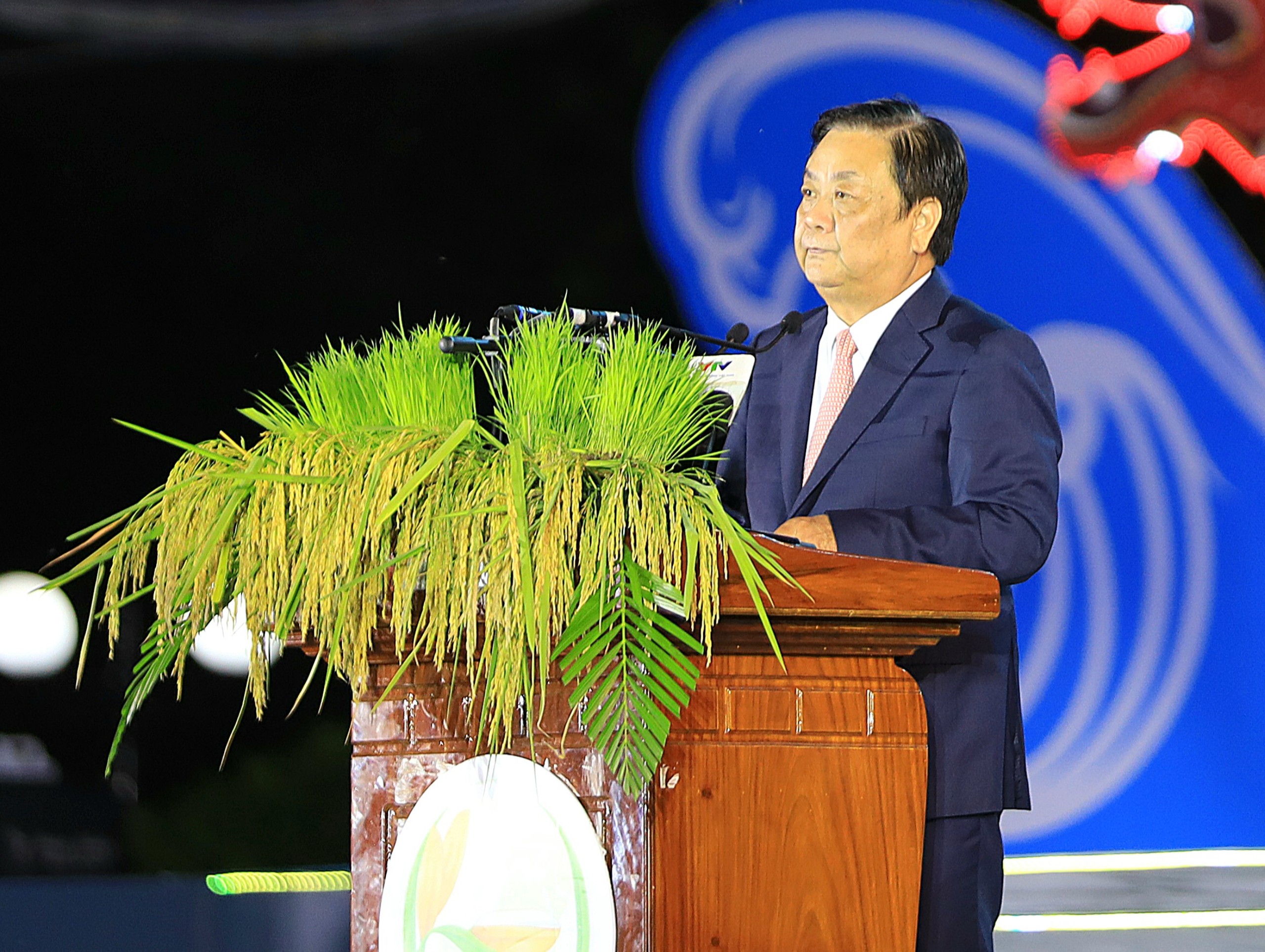 Ông Lê Minh Hoan - Bộ trưởng Bộ Nông nghiệp và Phát triển nông thôn phát biểu tại lễ khai mạc.