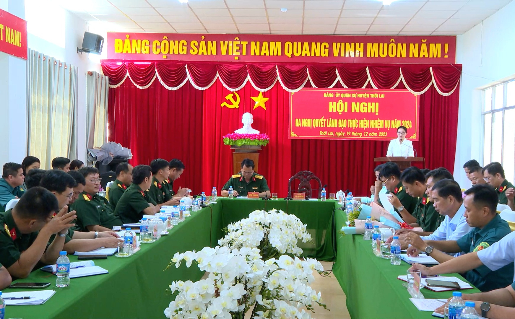 Quang cảnh Hội nghị ra Nghị quyết lãnh đạo thực hiện nhiệm vụ năm 2024.