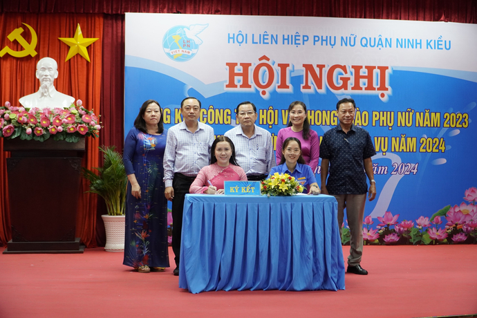 Ban Thường vụ Hội LHPN quận và Ban Thường vụ quận đoàn Ninh Kiều xây dựng kế hoạch và thực hiện ký kết Chương trình phối hợp tổ chức các hoạt động trong nữ thanh niên giai đoạn 2024 - 2027.