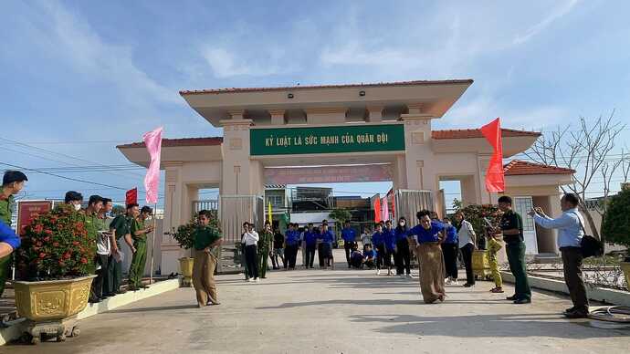 Những hoạt động và trò chơi dân gian tại chương trình “Xuân Biên phòng ấm lòng người dân bản”