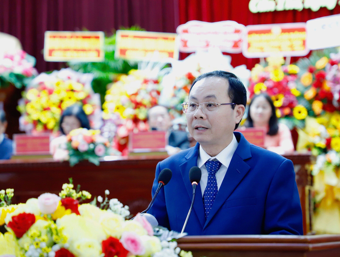 Ông Nguyễn Văn Hiếu- Ủy viên dự khuyết Ban Chấp hành trung ương Đảng, Bí thư Thành ủy Cần Thơ phát biểu chỉ đạo đại hội.