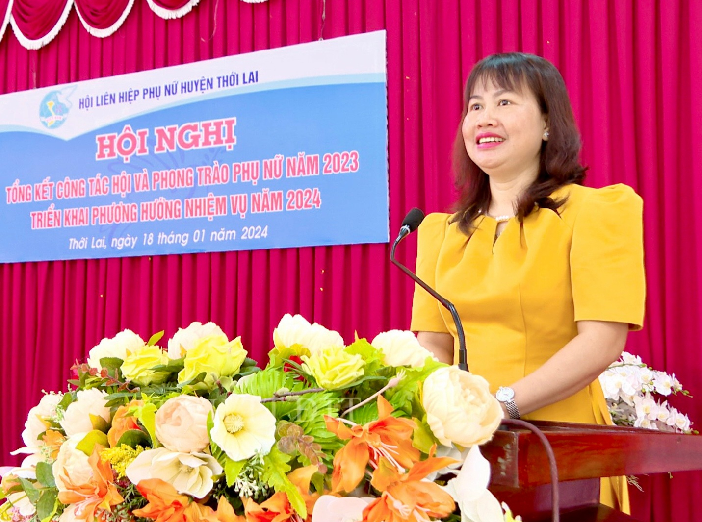 Bà Nguyễn Thị Ngọc Yến - Chủ tịch Hội LHPN huyện Thới Lai, TP. Cần Thơ phát biểu tại hội nghị.