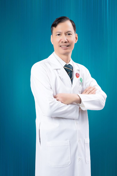 Thạc sĩ, Bác sĩ Nguyễn Trọng Đức - Trưởng khoa Mắt Tổng Hợp, Phó Giám Đốc chuyên môn tại bệnh viện Mắt Sài Gòn Cần Thơ.