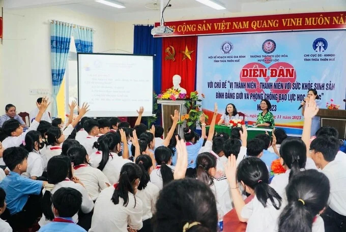 Hội KHHGĐ tỉnh Thừa Thiên Huế đẩy mạnh chăm sóc tư vấn tiền hôn nhân cho VTN-TN trẻ