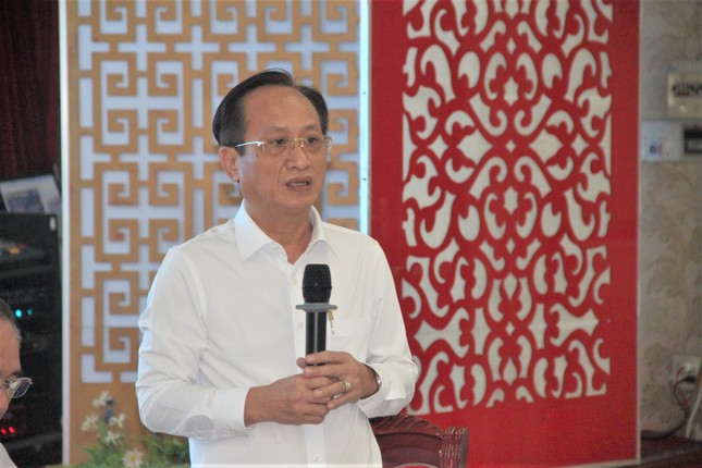 Ông Phạm Văn Thiều - Chủ tịch UBND tỉnh Bạc Liêu phát biểu tại buổi điểm tâm và cà phê sáng với doanh nghiệp.