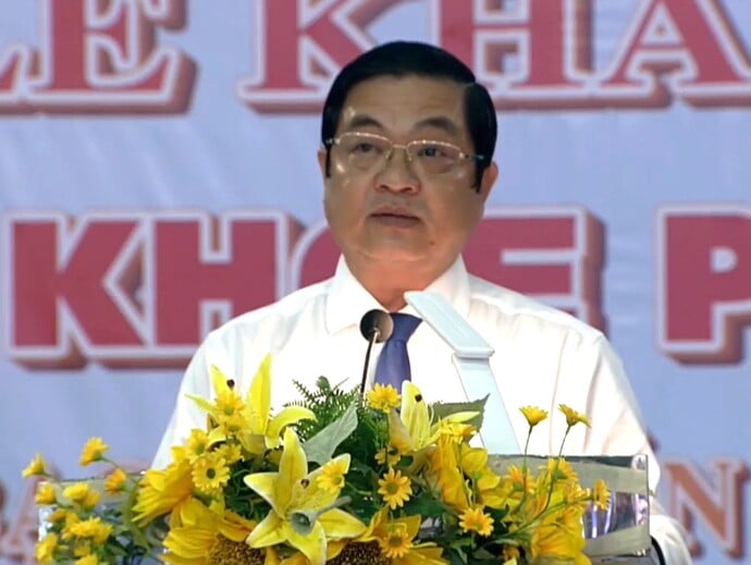 Ông Huỳnh Chí Nguyện - Phó chủ tịch UBND tỉnh Bạc Liêu, Trưởng Ban tổ chức Hội Khỏe Phù Đổng lần thứ XII - năm 2024 phát biểu tại buổi lễ khai mạc.