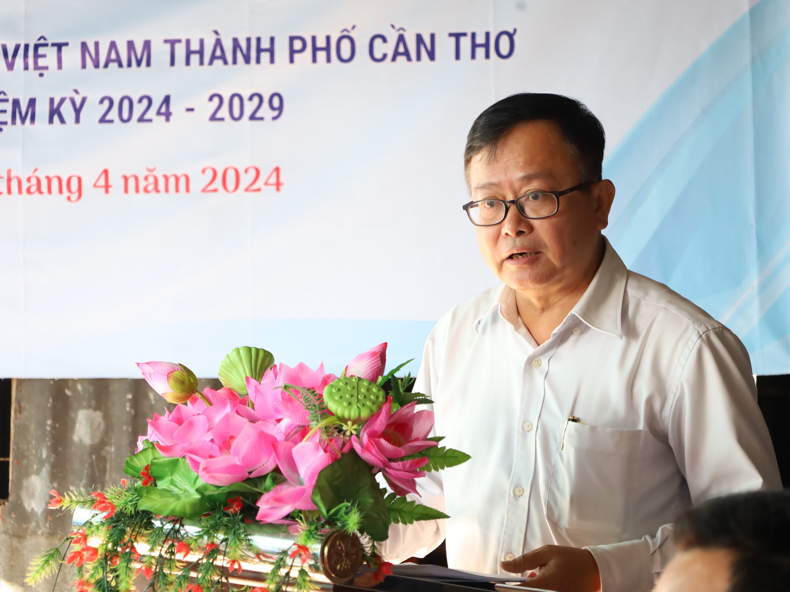 Ông Nguyễn Trung Nhân - Chủ tịch Ủy ban MTTQ Việt Nam TP. Cần Thơ phát biểu tại lễ khởi công.