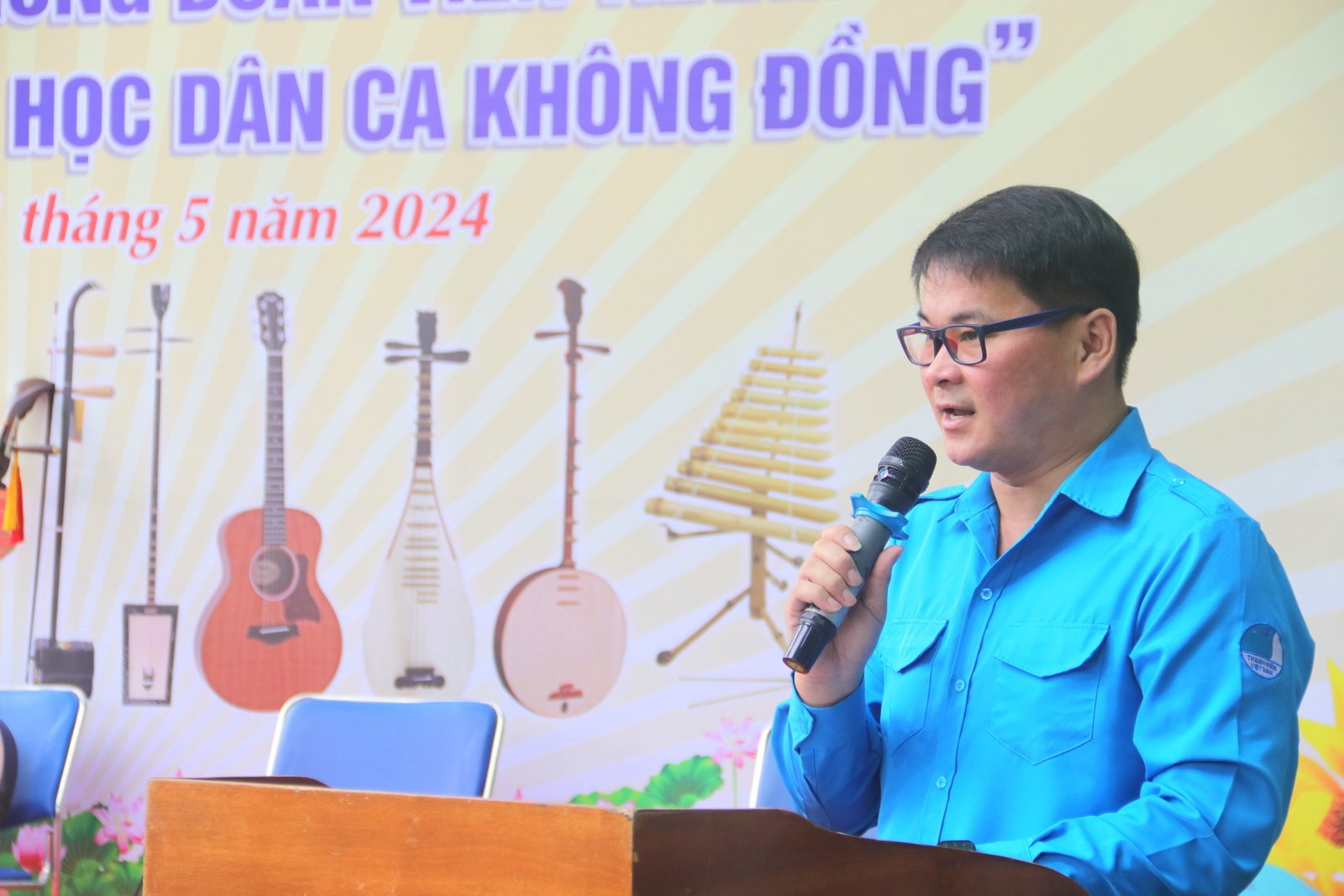 Ông Phương Tấn Đạt - Giám đốc Trung tâm hỗ trợ HSSV TP. Cần Thơ phát biểu tại chương trình.