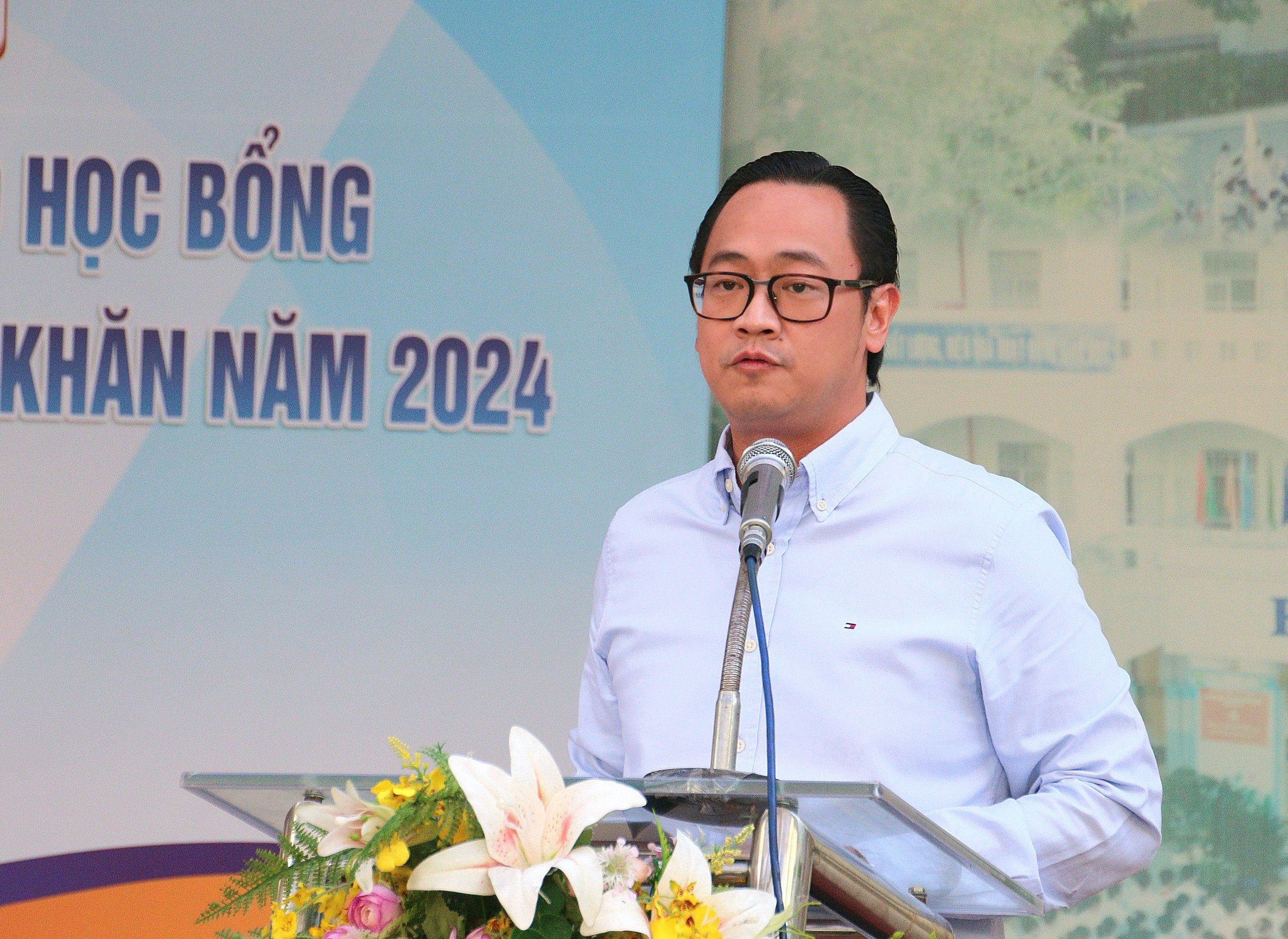 TS. BS CKII Phan Minh Hoàng - Chủ tịch Hội thầy thuốc trẻ TP. Hồ Chí Minh phát biểu tại chương trình.