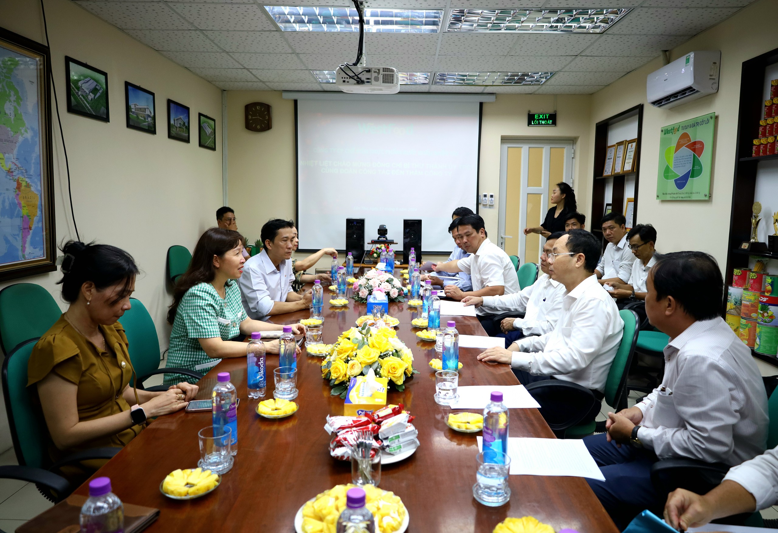 Bí thư Thành ủy Cần Thơ thăm Công ty CP Chế biến thực phẩm Xuất khẩu miền Tây (Westfood).