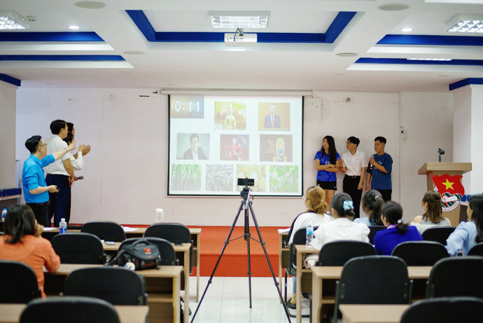 Các học viên tham gia lớp học tại Trung tâm.