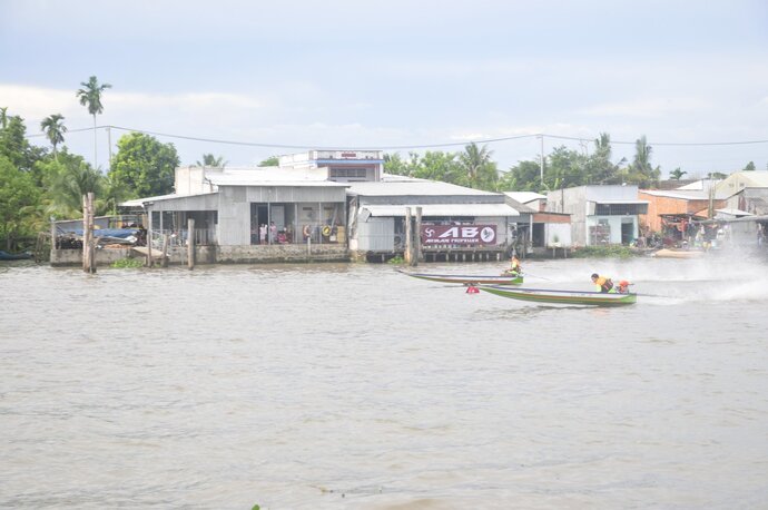 Giải đua vỏ lãi huyện Phong Điền