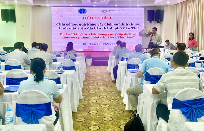 Các đại biểu tham dự hội thảo