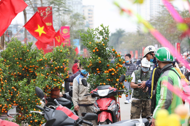 Người lao động có thể được nghỉ 9 ngày liên tục dịp Tết Nguyên đán Ất Tỵ 2025 (Ảnh minh họa)