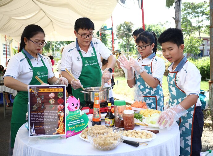 Đảng, Nhà nước luôn quan tâm lãnh đạo công tác phụ nữ và thực hiện mục tiêu bình đẳng giới. (Ảnh minh họa: Trung Phạm)