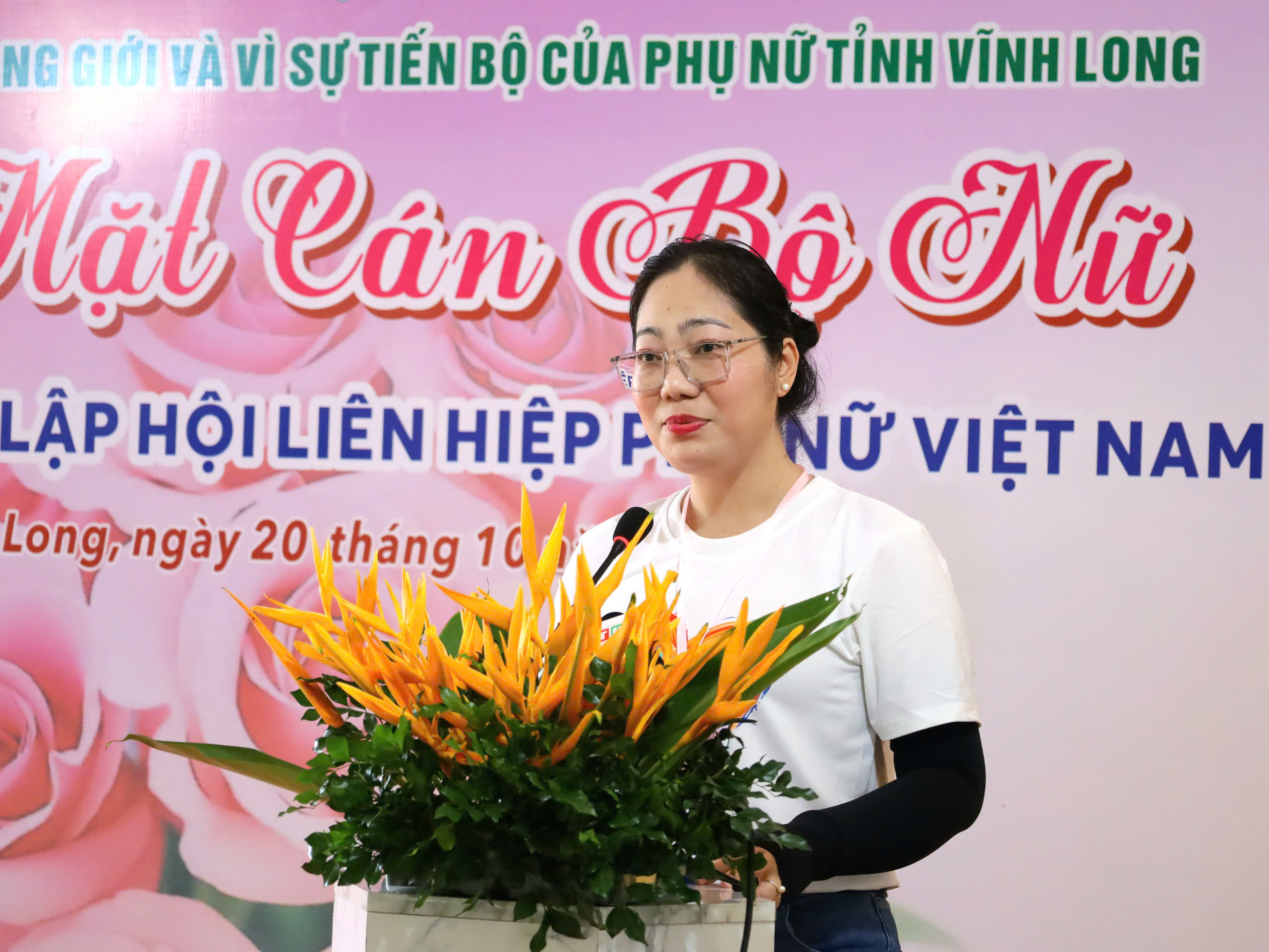 Bà Lê Thanh Vân - Phó Trưởng phòng Giáo dục mầm non, Sở Giáo dục và Đào tạo Vĩnh Long phát biểu tại buổi họp mắt.