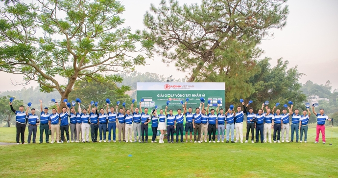 Giải golf “Vòng tay nhân ái” lần thứ 2 năm 2024 thu hút 76 golfer đến từ Hà Nội và nhiều địa phương