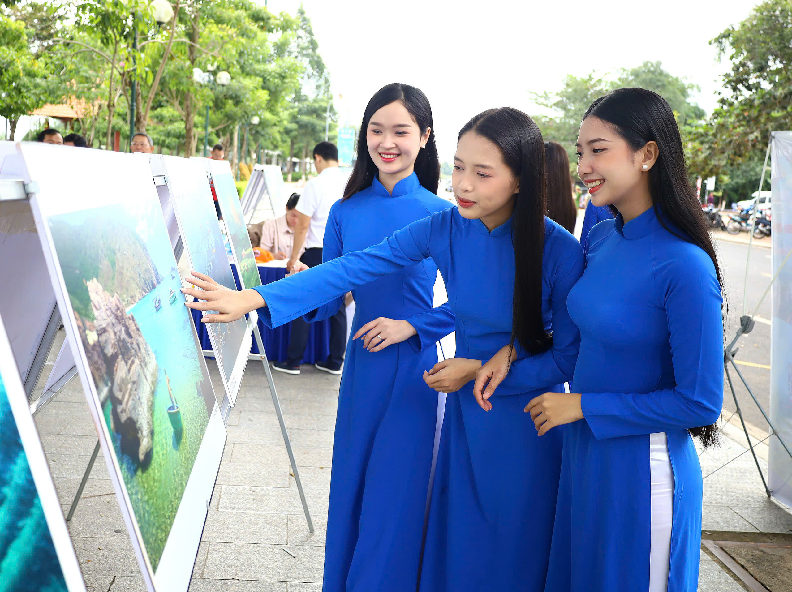 Hoạt động được tổ chức nhằm đẩy mạnh công tác truyền thông, quảng bá hình ảnh, vùng đất, con người, bản sắc văn hóa, sản phẩm du lịch đặc trưng tỉnh Bình Định đến với du khách trong nước và quốc tế.