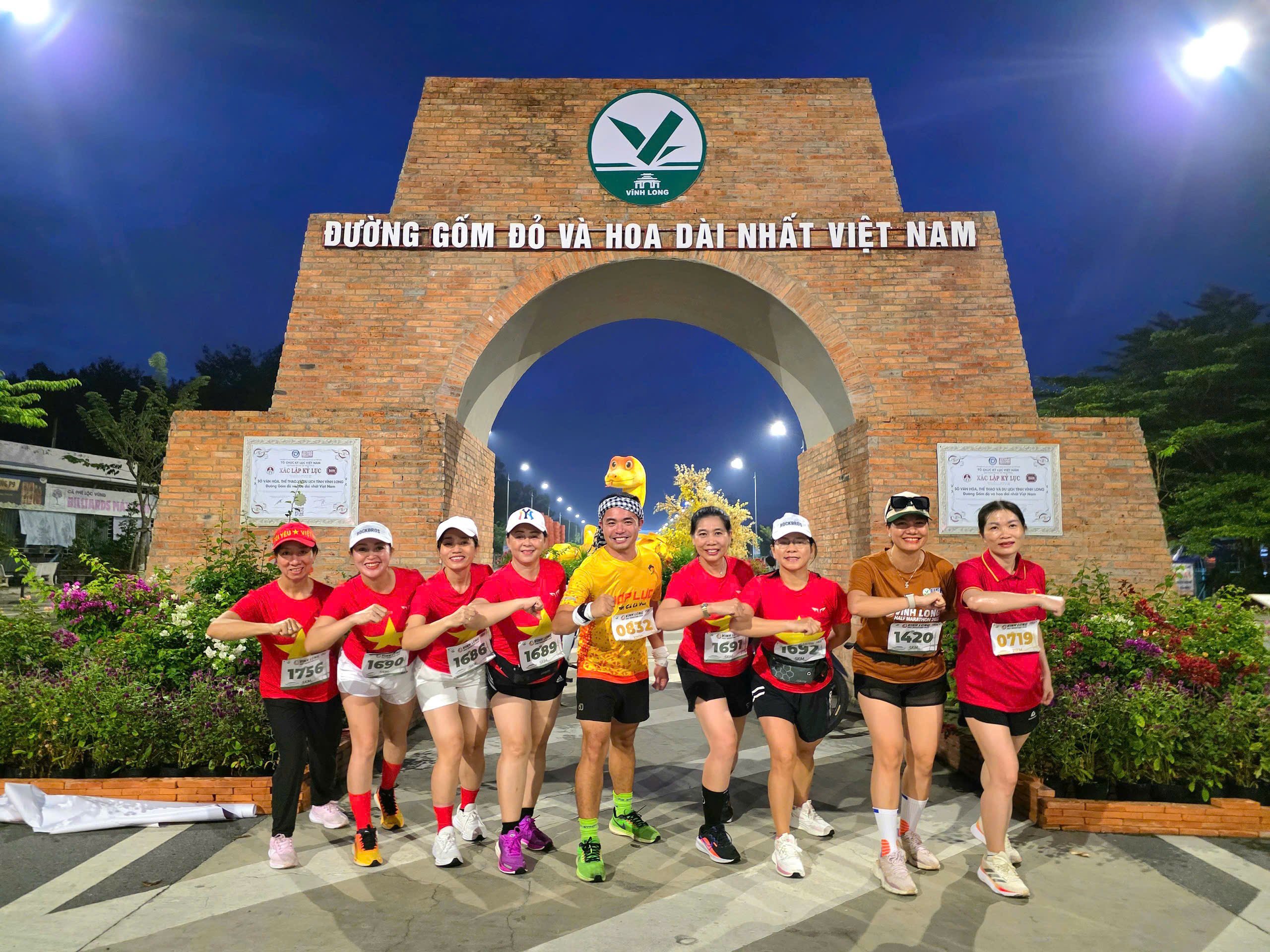 Giải bán Marathon Vĩnh Long năm 2025 - Hành trình trái tim Mekong góp phần quảng bá các địa điểm di tích lịch sử, văn hóa, du lịch của địa phương.