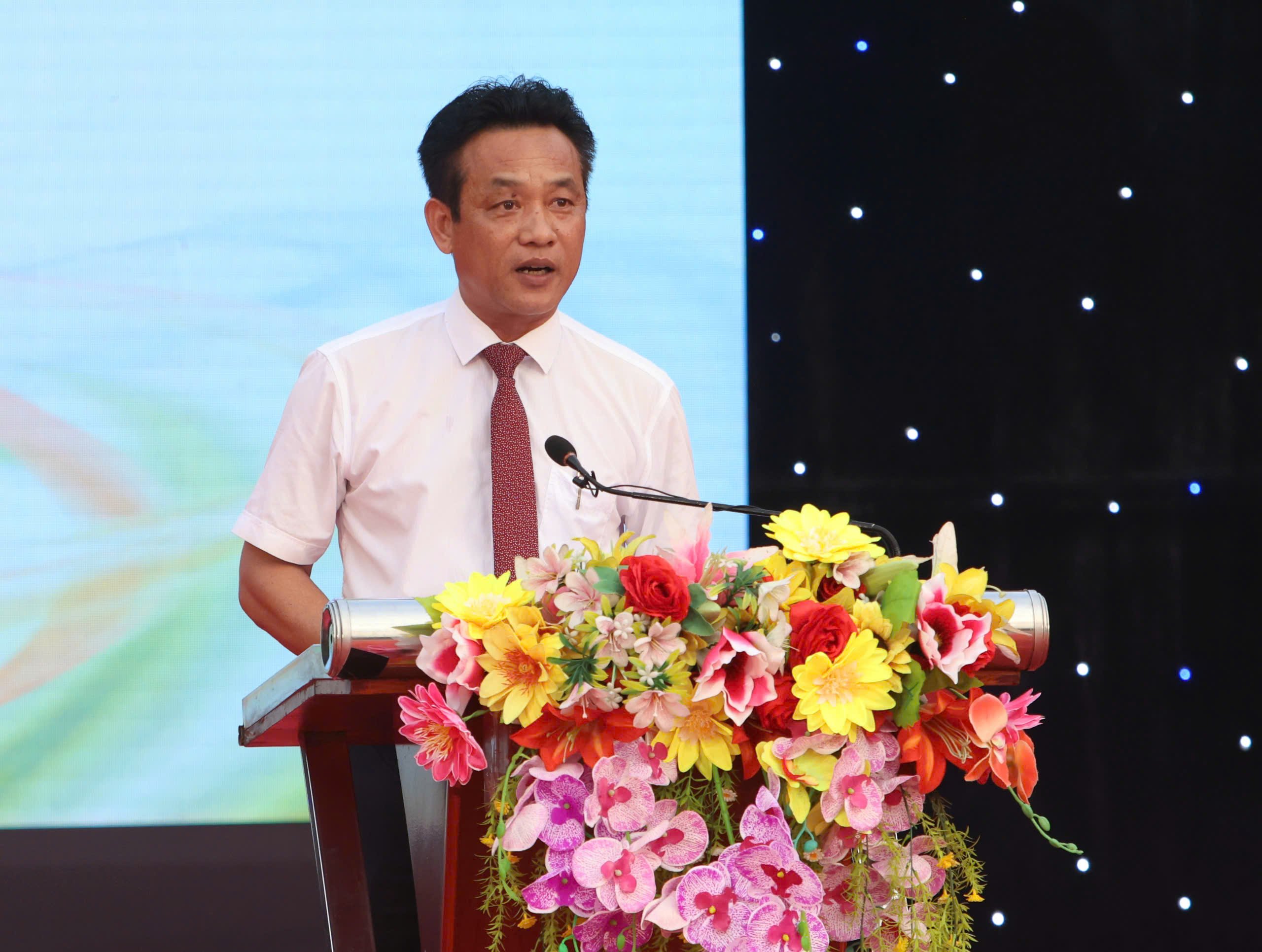 Ông Phạm Minh Hoàng – Quyền Giám đốc Sở VHTT&DL tỉnh Vĩnh Long phát biểu khai mạc.