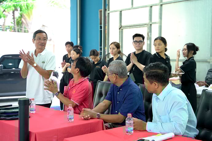 Đại biểu tham dự