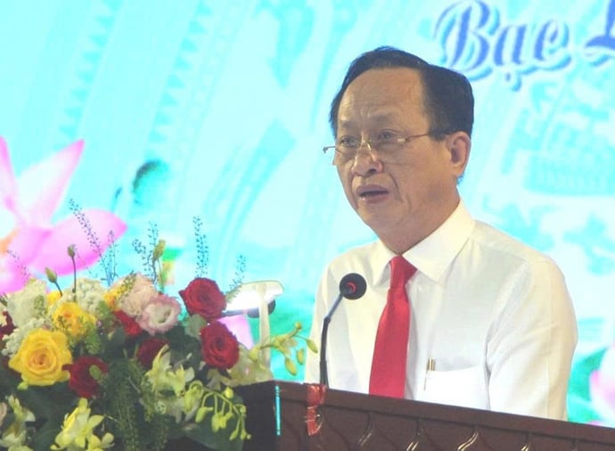 Ông Phạm Văn Thiều – Phó Bí thư Tỉnh ủy, Chủ tịch UBND tỉnh Bạc Liêu, ôn lại truyền thống vẻ vang của Báo chí Cách mạng Việt Nam.