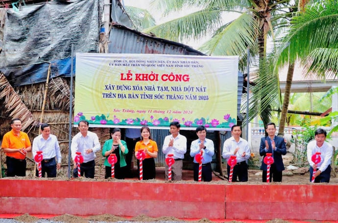 Lãnh đạo tỉnh Sóc Trăng khởi công xây nhà cho hộ nghèo