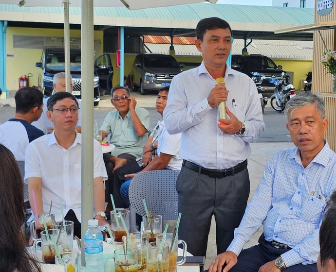 Ông Trần Văn Nhanh phát biểu