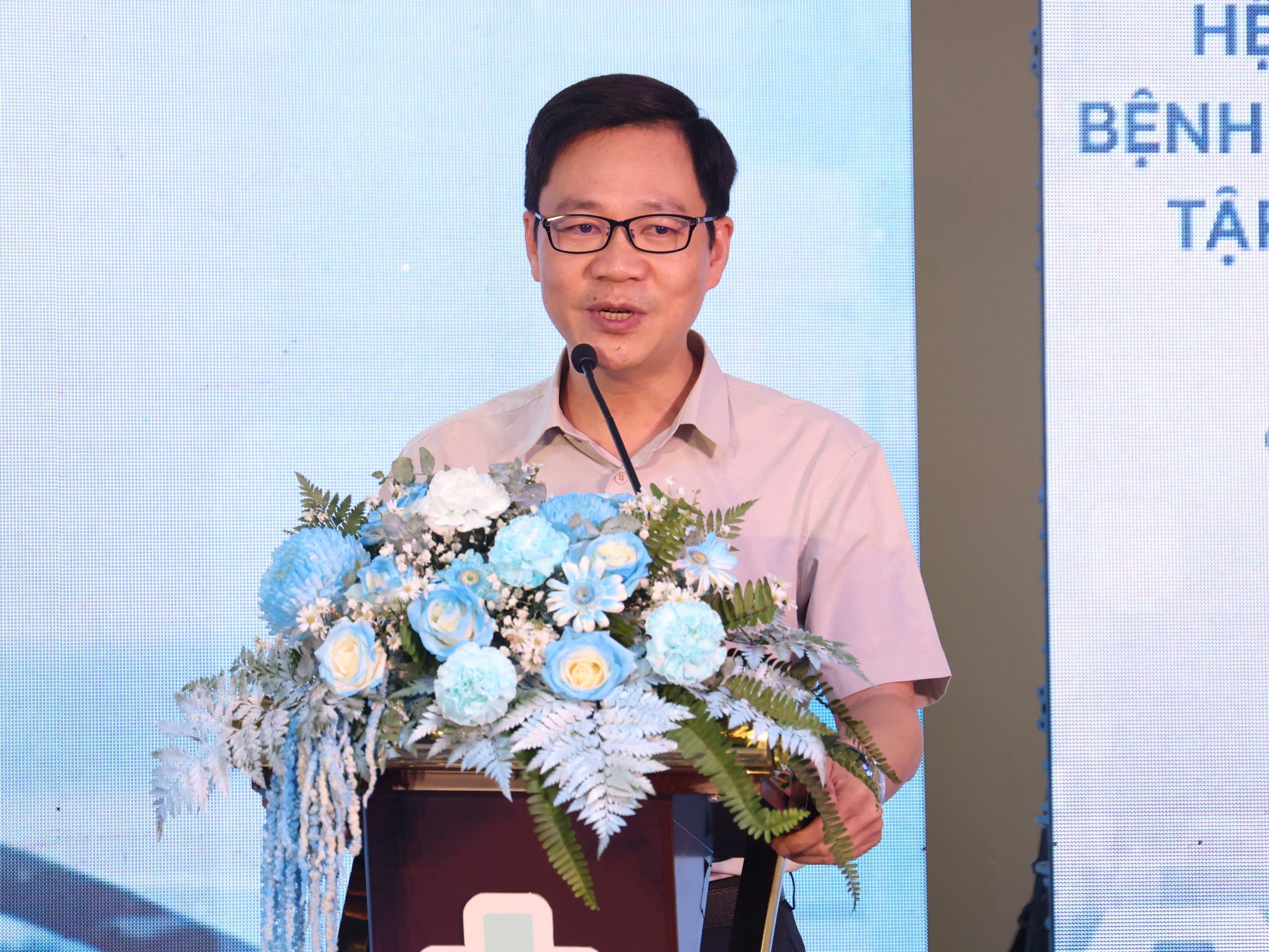 ThS Nguyễn Bá Hùng - Trưởng Phòng chuyển đổi số Trung tâm Thông tin Y tế quốc gia, Bộ Y tế phát biểu tại buổi lễ.