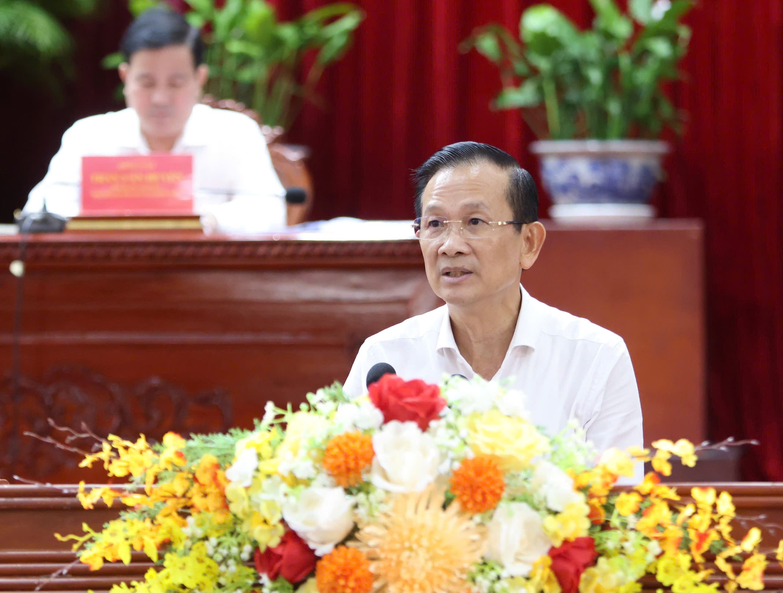 Ông Nguyễn Thiện Nhơn - Ủy viên BTV Thành ủy, Trưởng Ban Tổ chức Thành ủy Cần Thơ phát biểu tại hội nghị.