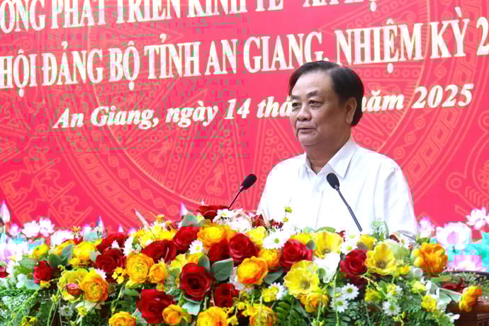 Ủy viên BCH Trung ương Đảng, Phó Chủ tịch Quốc hội Lê Minh Hoan phát biểu định hướng phát triển nông nghiệp tỉnh An Giang