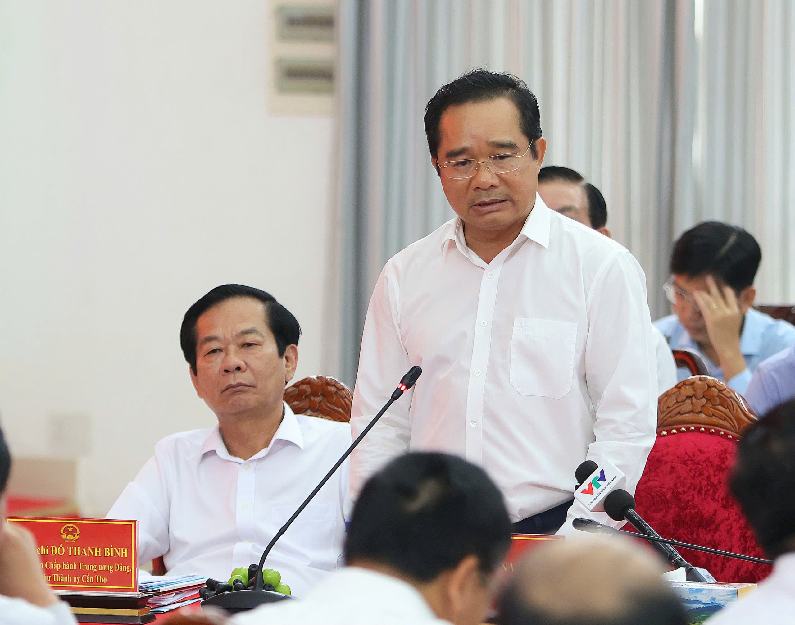 Chủ tịch UBND TPHCM Nguyễn Văn Được phát biểu tại hội nghị.