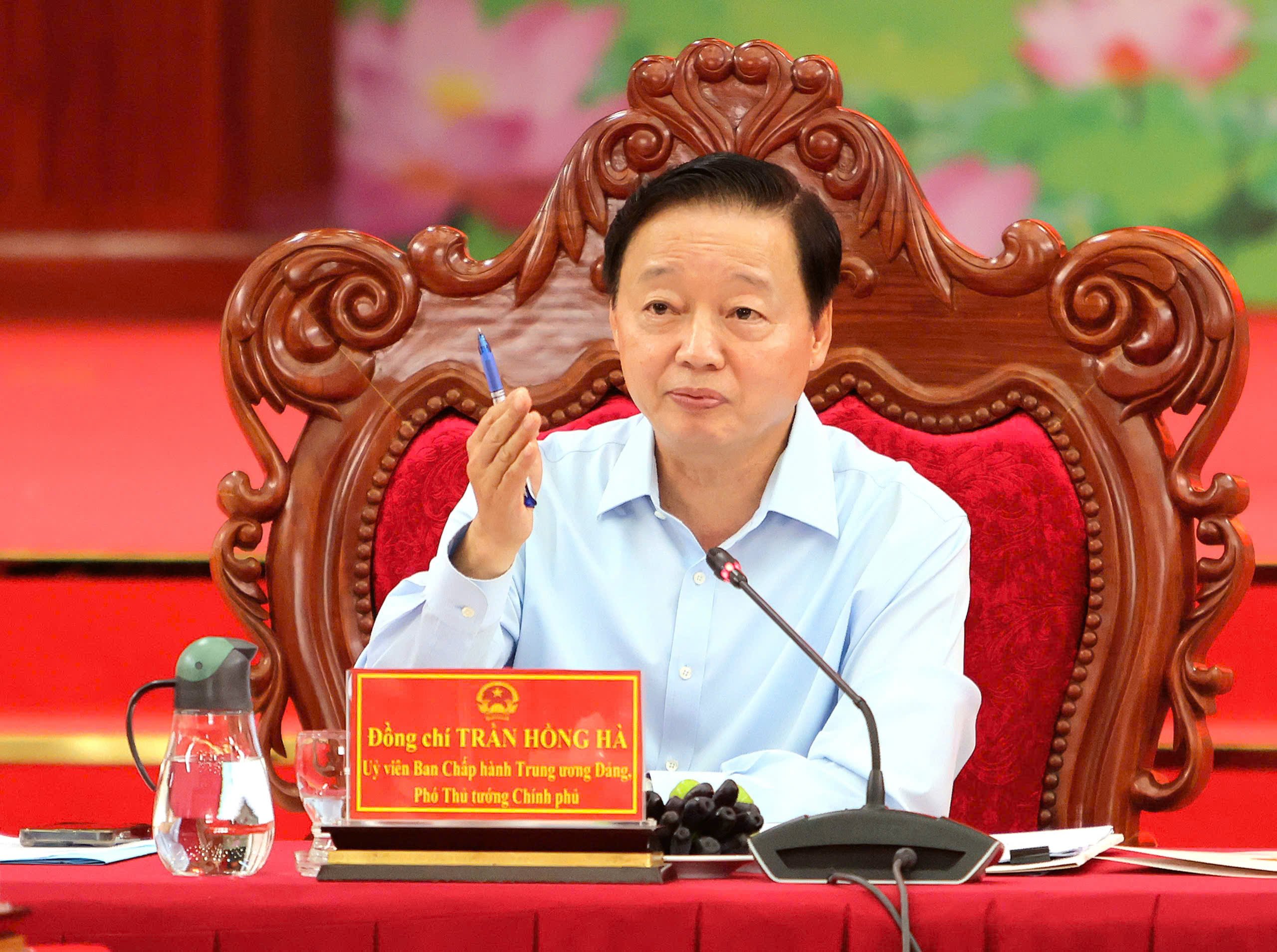 Phó Thủ tướng Trần Hồng Hà phát biểu tại hội nghị.