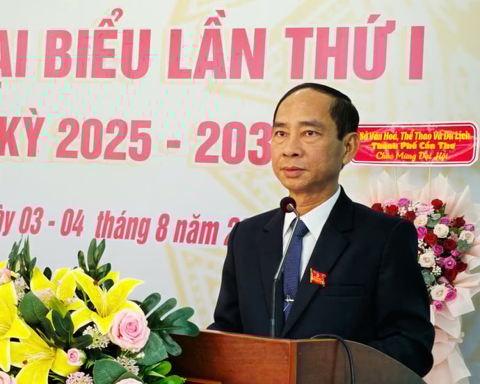 Ông Nguyễn Việt Phú, Bí thư đảng ủy xã Mỹ Phước