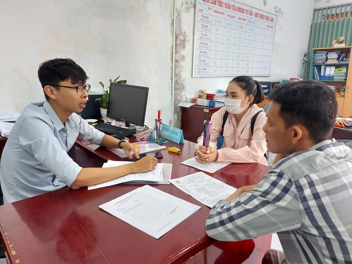Nhiều người lao động đã tìm được công việc phù hợp và thu nhập cao sau khi được Trung tâm Dịch vụ việc làm tỉnh Cà Mau hỗ trợ tư vấn.