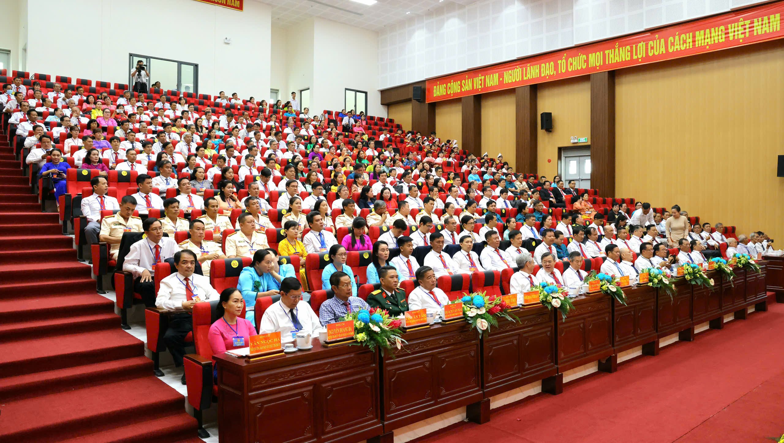 Toàn cảnh Đại hội đại biểu phường Ô Môn lần thứ I, nhiệm kỳ 2025 - 2030.
