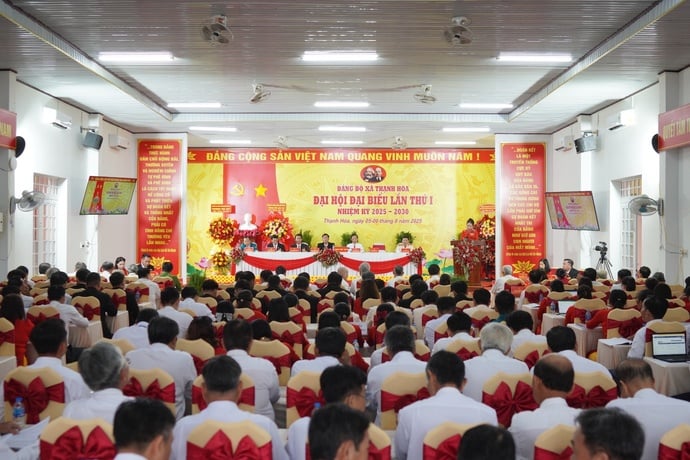 Quang cảnh Đại hội đại biểu Đảng bộ xã Thạnh Hòa lần thứ I, nhiệm kỳ 2025 - 2030