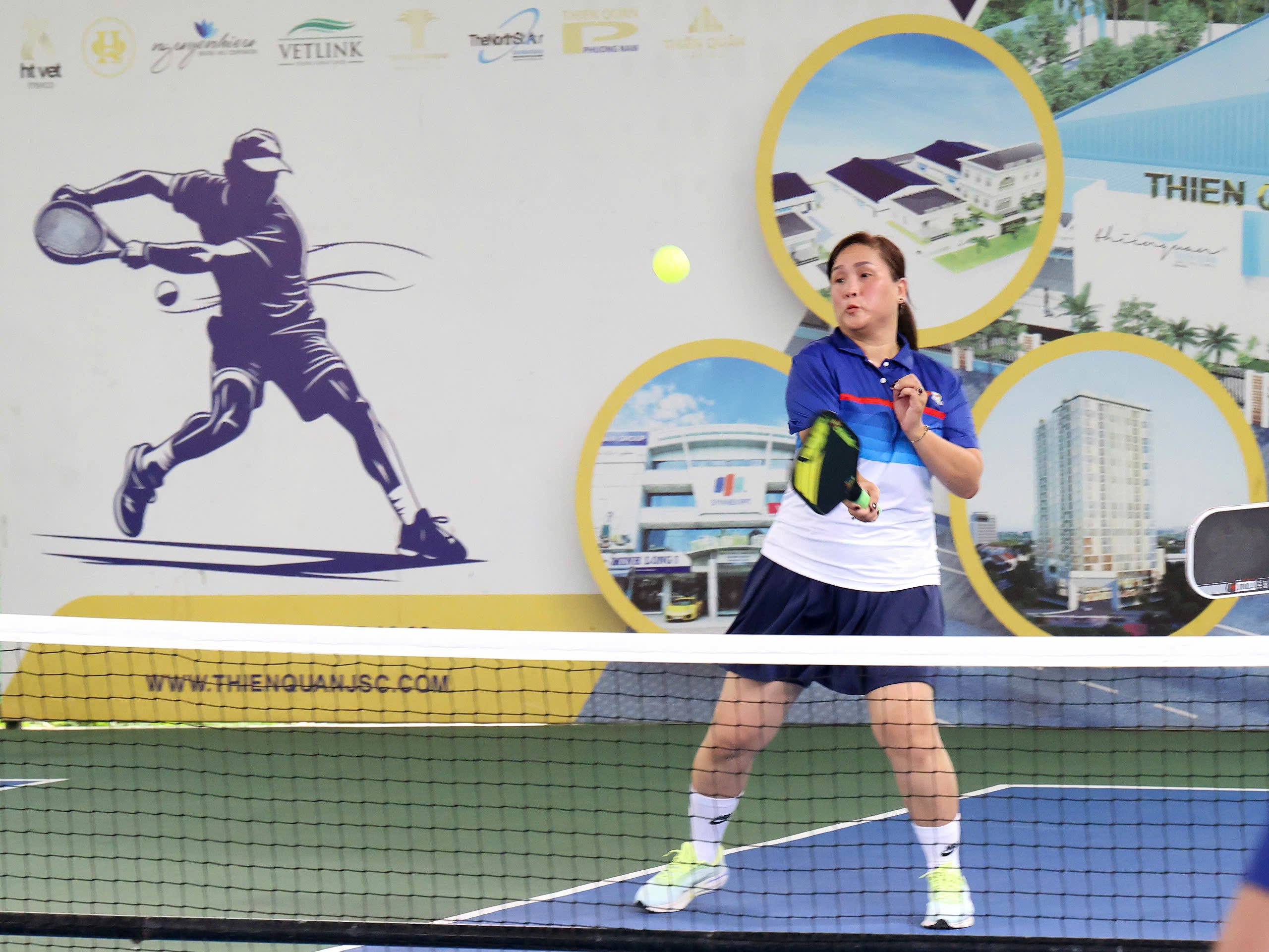 Vận động viên thi đấu môn Pickleball.