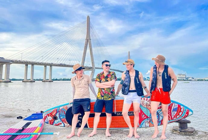 Đêm hội “Dìa Miền Tây” và trải nghiệm đường đua Amazing Race Bên Cồn sẽ là điểm sáng đáng nhớ nhất toàn sự kiện năm nay.