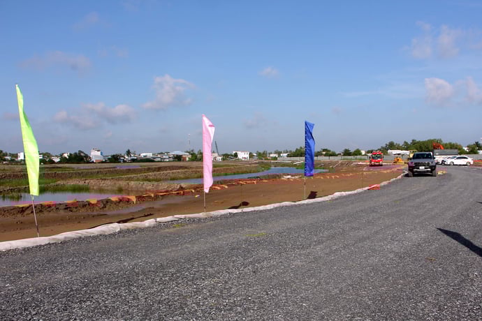 Khu đất rộng 2,05 ha, khu nhà ở xã hội bao gồm 5 khối công trình cao 10 tầng với 1.241 căn hộ, đáp ứng chỗ ở cho gần 5.000 cư dân.