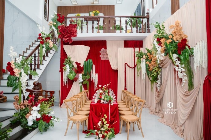 Mỗi sản phẩm của Trường là sự giao thoa hài hòa giữa gu thẩm mỹ cá nhân và yếu tố thị hiếu khách hàng.