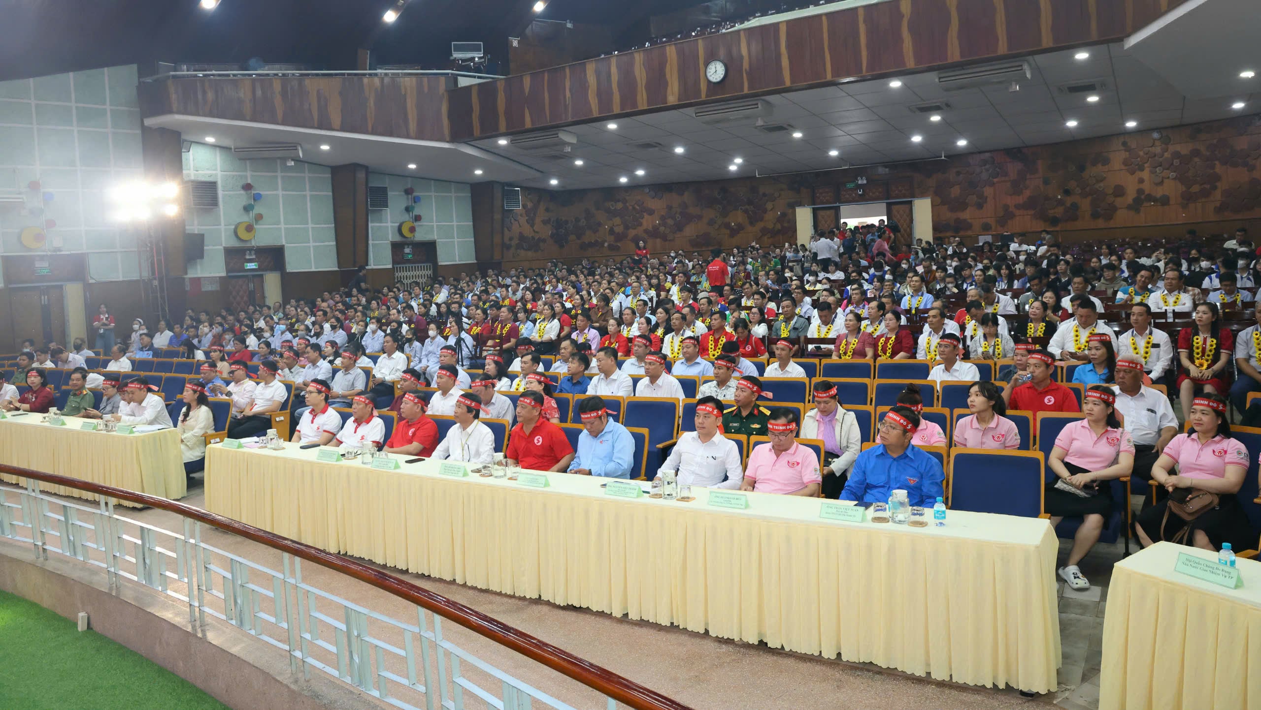 Quang cảnh Ngày hội hiến máu Hành trình Đỏ 'Sắc đỏ Tây Đô' năm 2026.