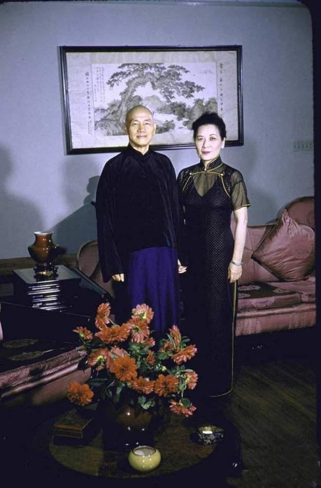 Gallery - Hé lộ nhật ký 'yêu vợ' của Tưởng Giới Thạch với Tống Mỹ Linh: 'Không có em bên cạnh, anh khó giữ bình tĩnh giữa phong ba'