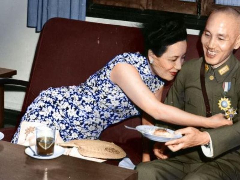 Gallery - Hé lộ nhật ký 'yêu vợ' của Tưởng Giới Thạch với Tống Mỹ Linh: 'Không có em bên cạnh, anh khó giữ bình tĩnh giữa phong ba' - image 7