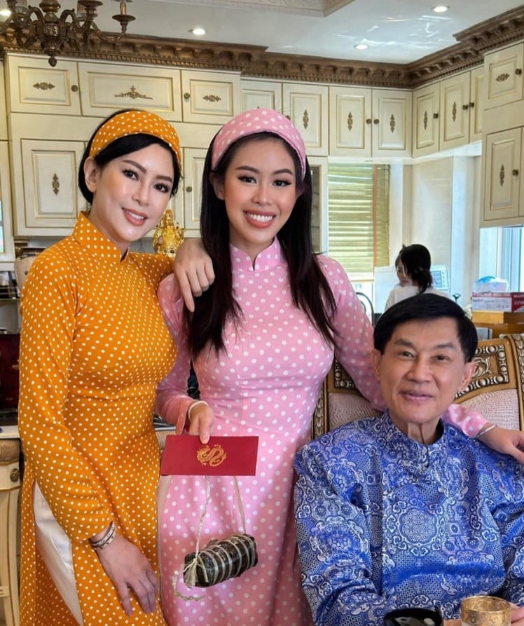 Gallery - Tỷ phú Johnathan Hạnh Nguyễn có tất cả mấy người con? Không phải ít như con số bạn đang nghĩ đâu, chính xác là... - image 6