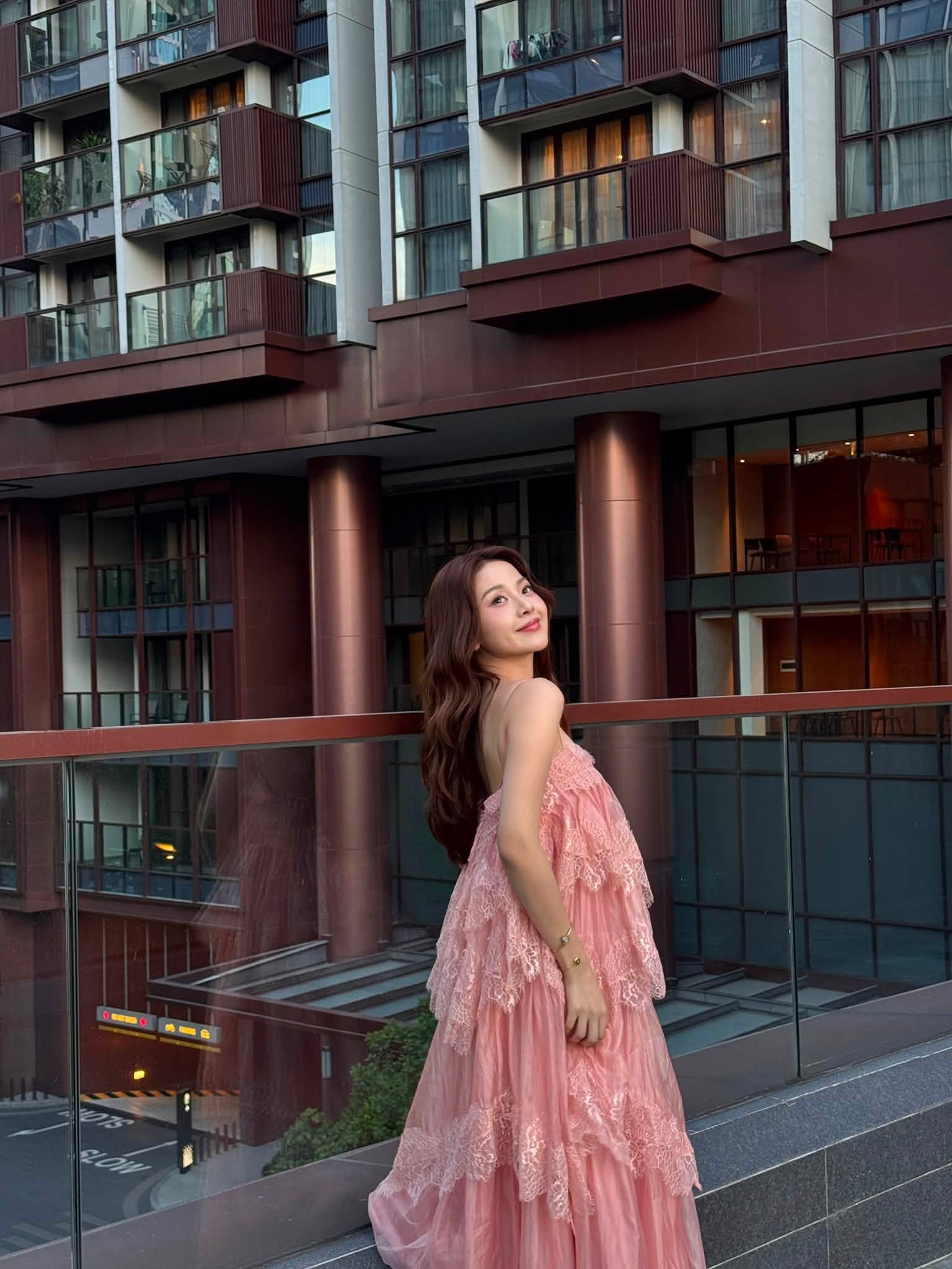 Gallery - Sao Việt 27/6: Tin buồn liên quan đến Hoài Linh; Sự thực về bức ảnh Đen Vâu và Hoàng Thùy Linh đang lan truyền - image 5