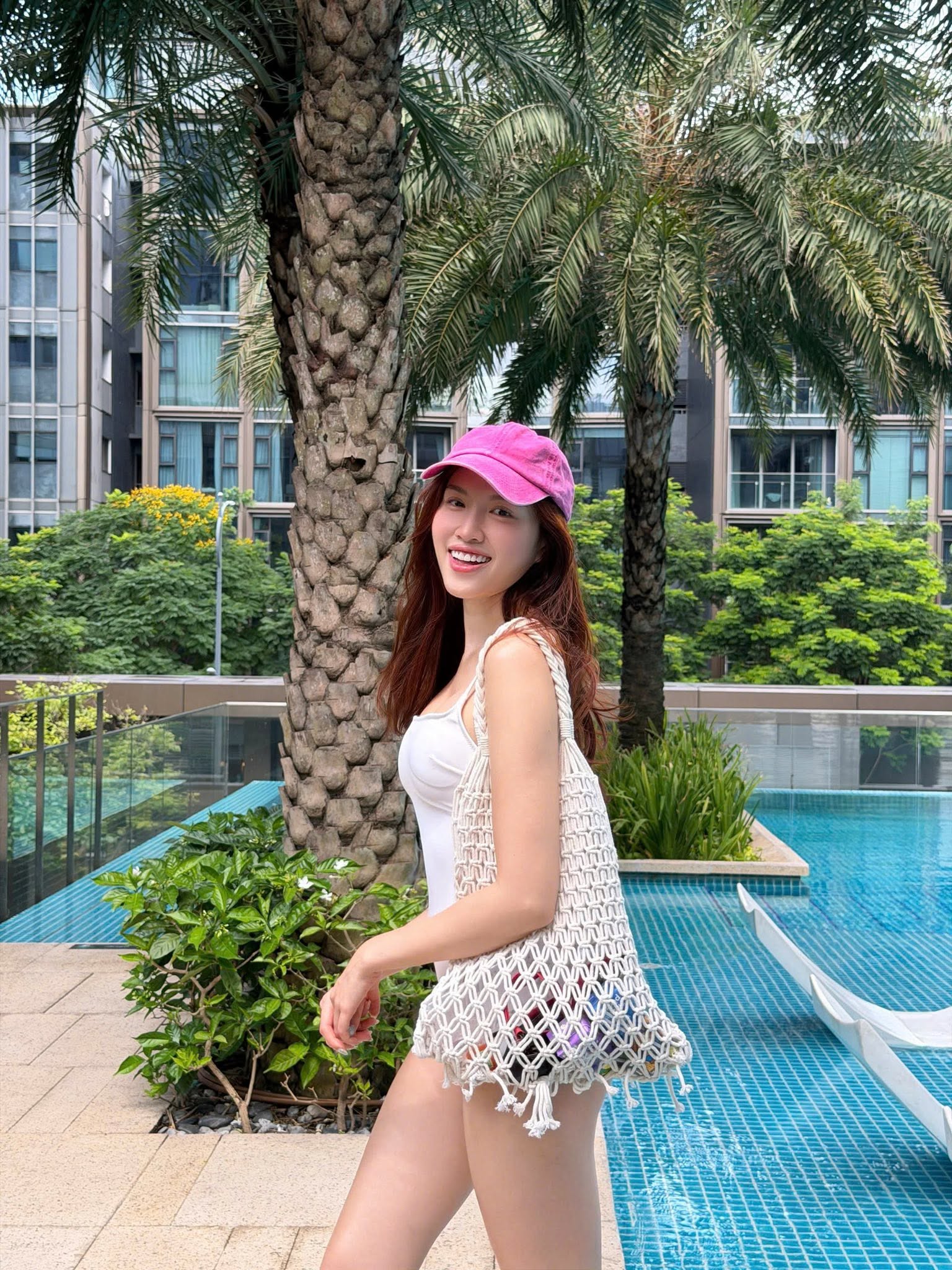 Gallery - Sao Việt 27/6: Tin buồn liên quan đến Hoài Linh; Sự thực về bức ảnh Đen Vâu và Hoàng Thùy Linh đang lan truyền - image 7